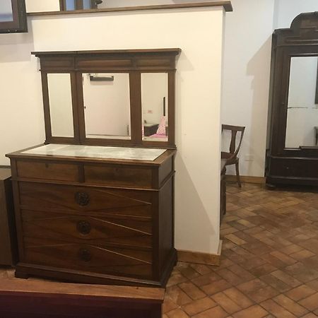 Le Prigioni Del Palazzo B&B Сора Стая снимка