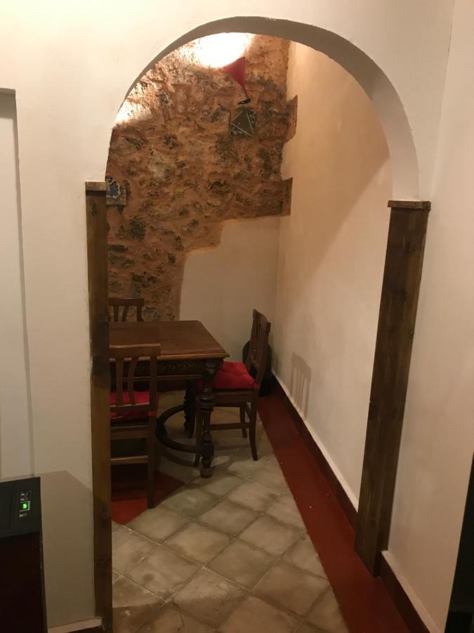 Le Prigioni Del Palazzo B&B Сора Екстериор снимка