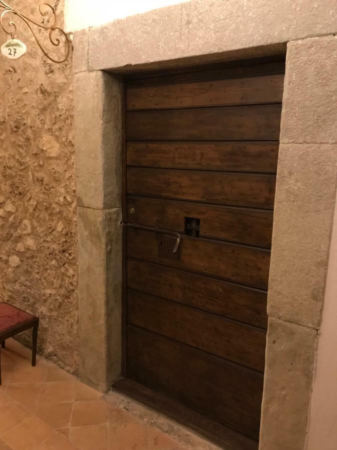 Le Prigioni Del Palazzo B&B Сора Екстериор снимка